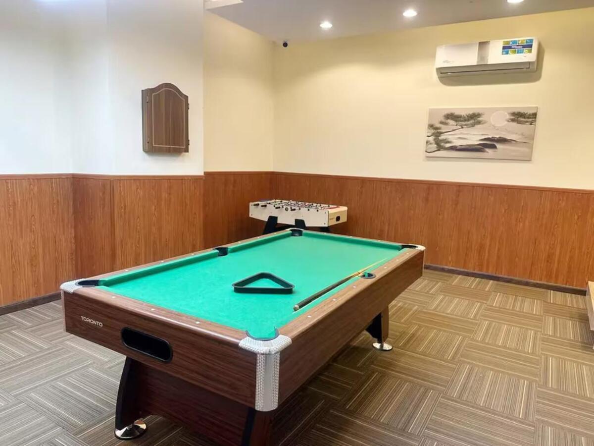 Luxury 4 Bhk Penthouse In Marina By Dpie Dec 2102 Apartment *