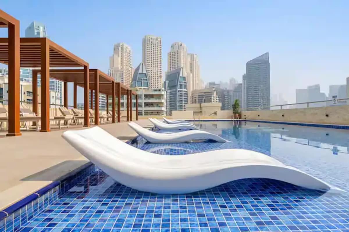 Luxury 4 Bhk Penthouse In Marina By Dpie Dec 2102 Apartment *